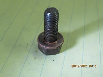 IMG_3423.jpg (40.21 KiB) Viewed 37940 times Lower oil sump screw 2
